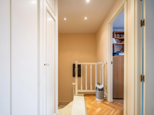Atico Duplex Las Rozas de Madrid Pasillo