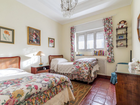 Chalet Gran Parcela Dormitorio