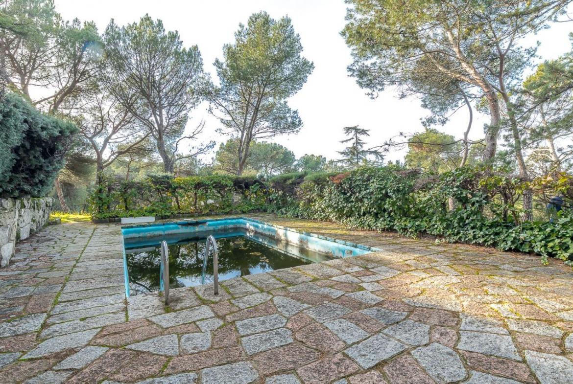 Chalet Gran Parcela Jardin