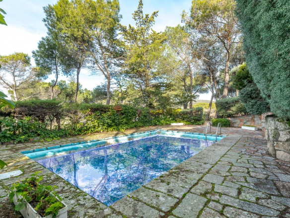 Chalet Gran Parcela Jardin