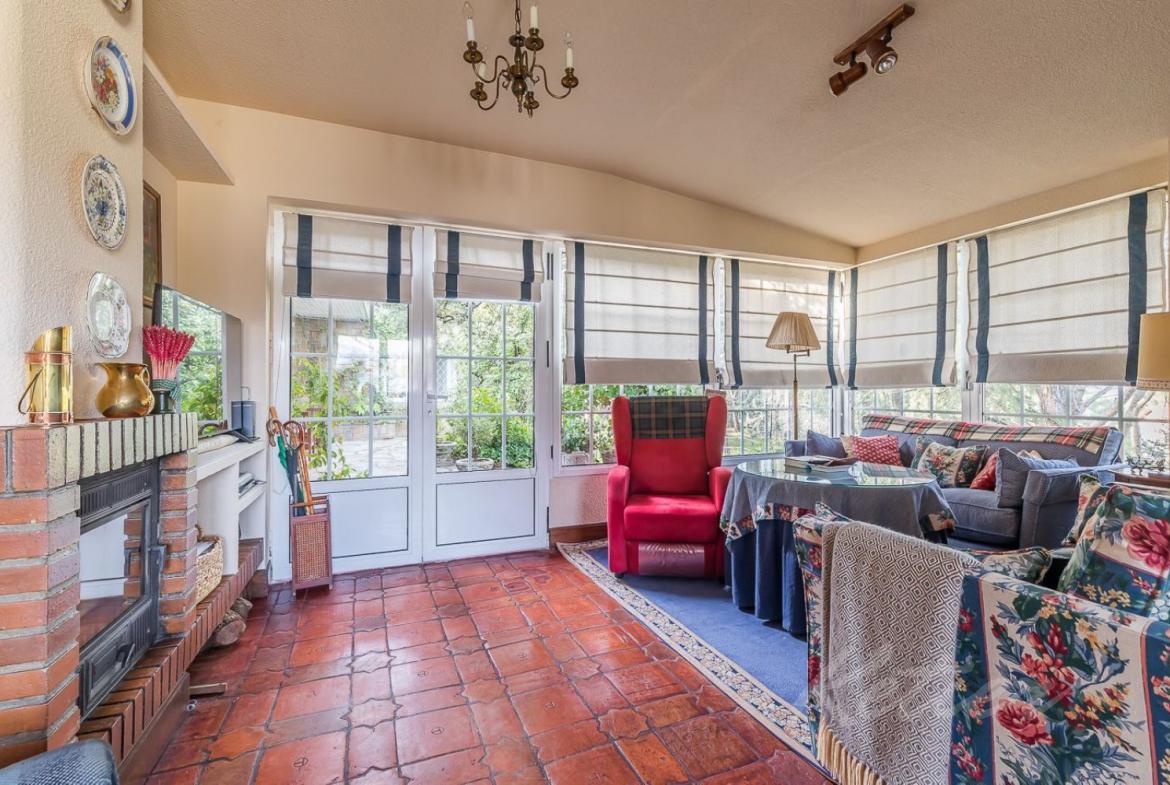 Chalet Gran Parcela Sala Estar