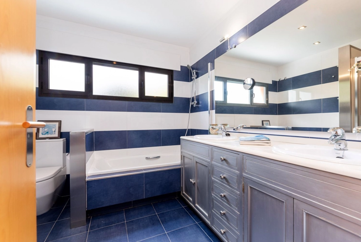 Chalet Independiente Bonanza Bano