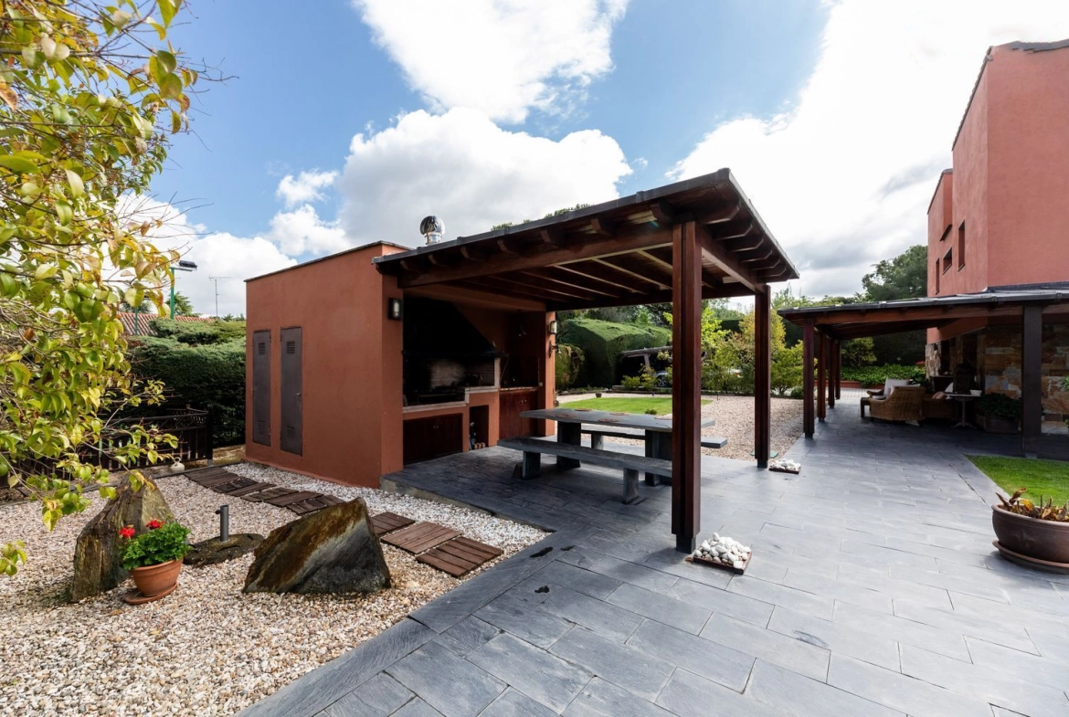 Chalet Independiente Bonanza Cenador