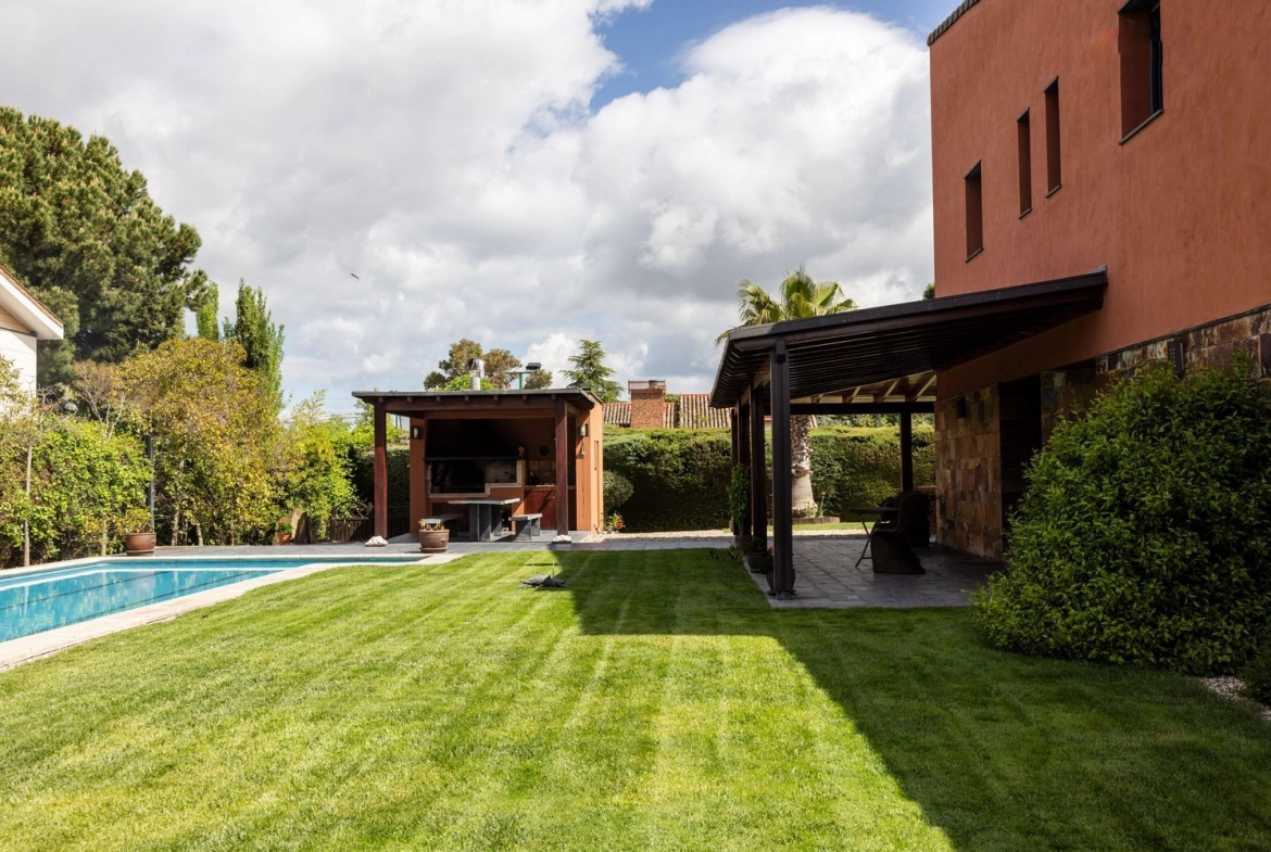 Chalet Independiente Bonanza Jardin