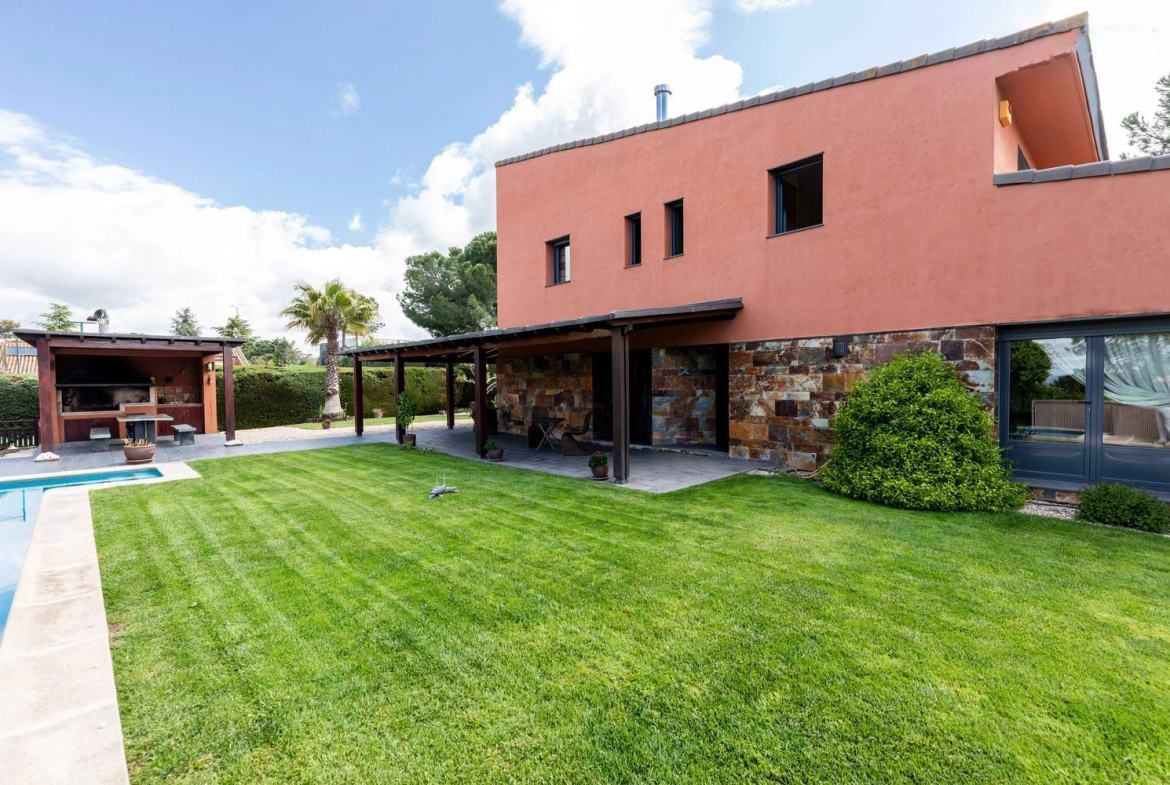 Chalet Independiente Bonanza Jardin