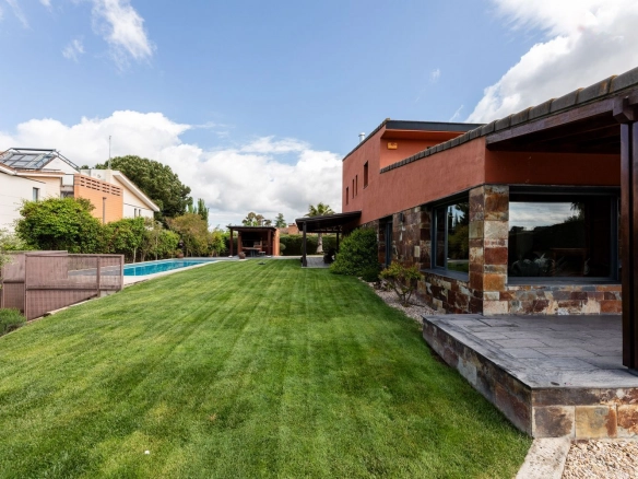 Chalet Independiente Bonanza Jardin