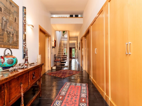 Chalet Independiente Bonanza Pasillo Entrada