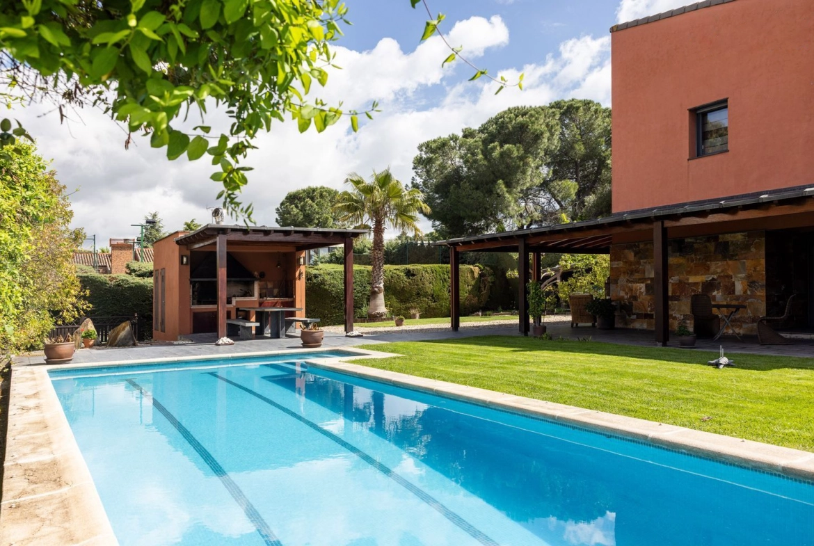 Chalet Independiente Bonanza Piscina