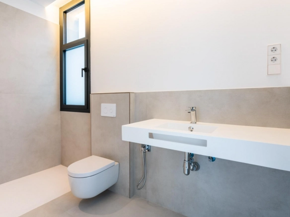 Chalet Independiente Club de Golf Las Rozas Bano