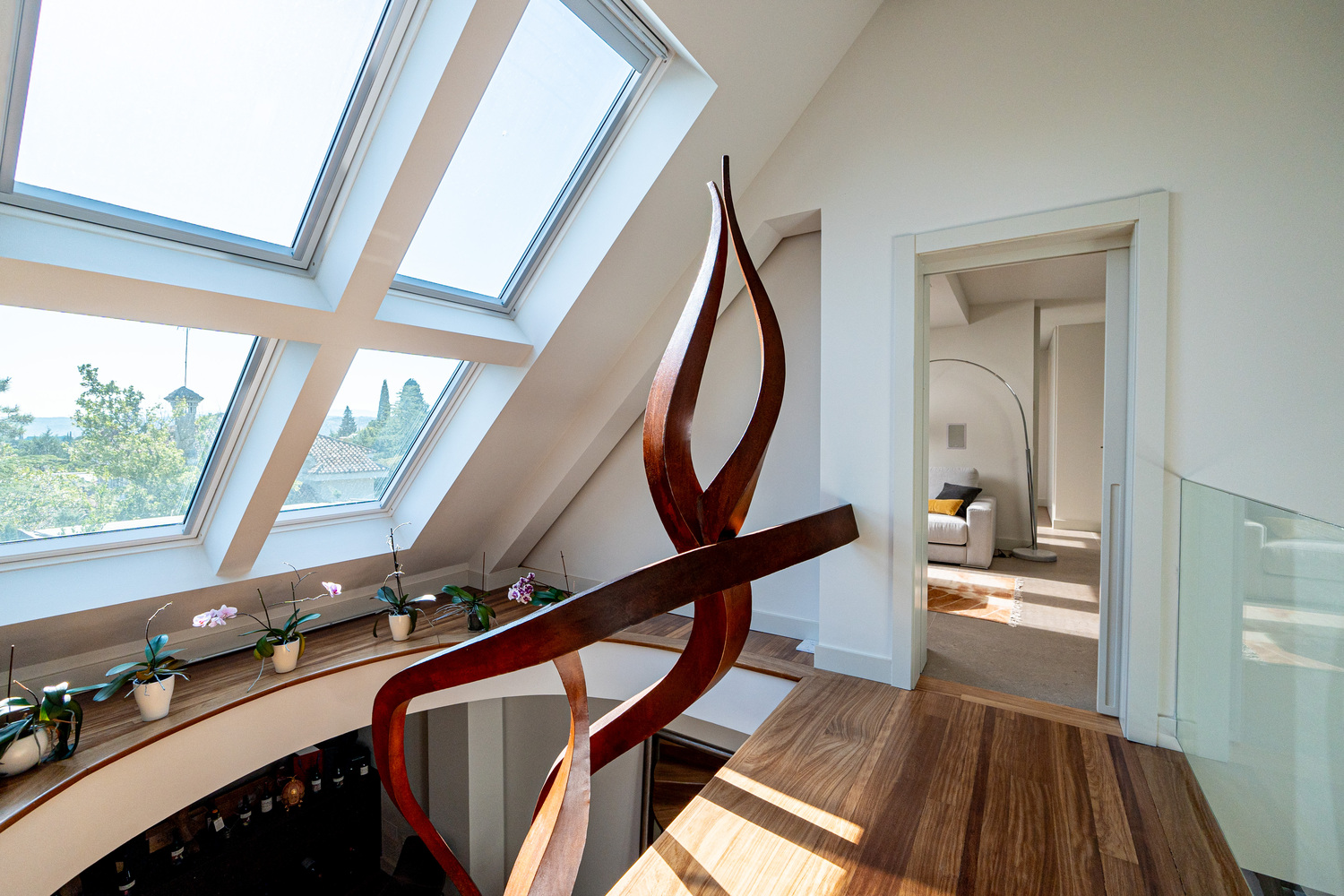 Chalet Independiente Club de Golf Las Rozas Detalle Escalera Primera Planta