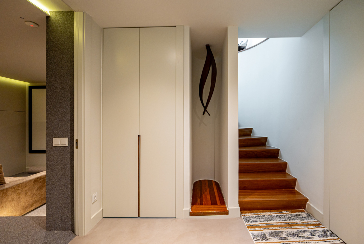 Chalet Independiente Club de Golf Las Rozas Escaleras Planta Baja