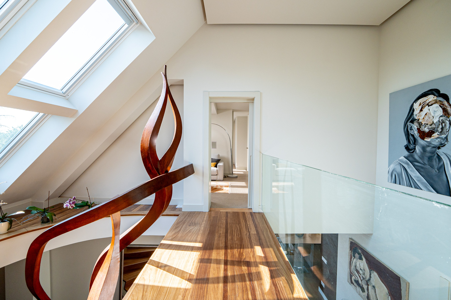 Chalet Independiente Club de Golf Las Rozas Pasillo Primera Planta