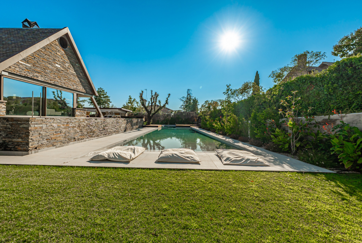 Chalet Independiente Club de Golf Las Rozas Piscina