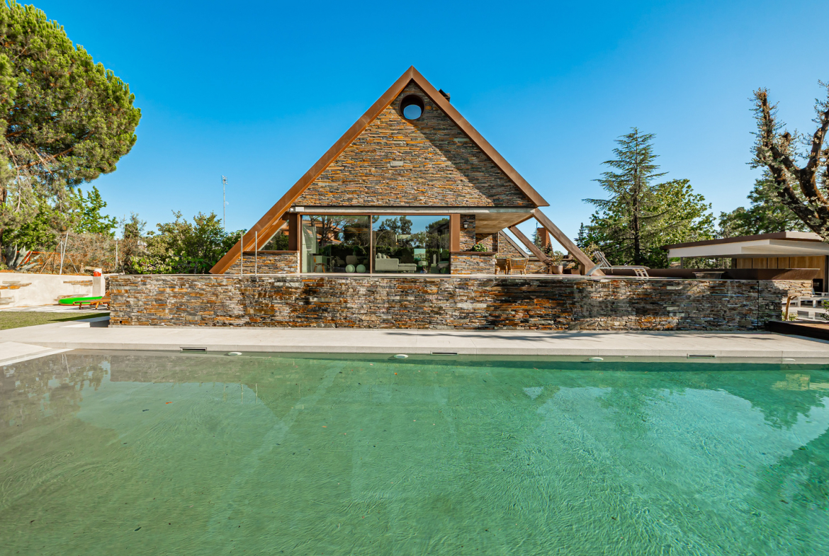 Chalet Independiente Club de Golf Las Rozas Piscina