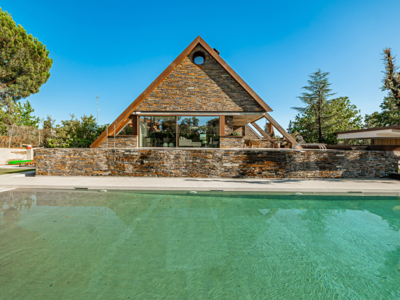 Chalet Independiente Club de Golf Las Rozas Piscina