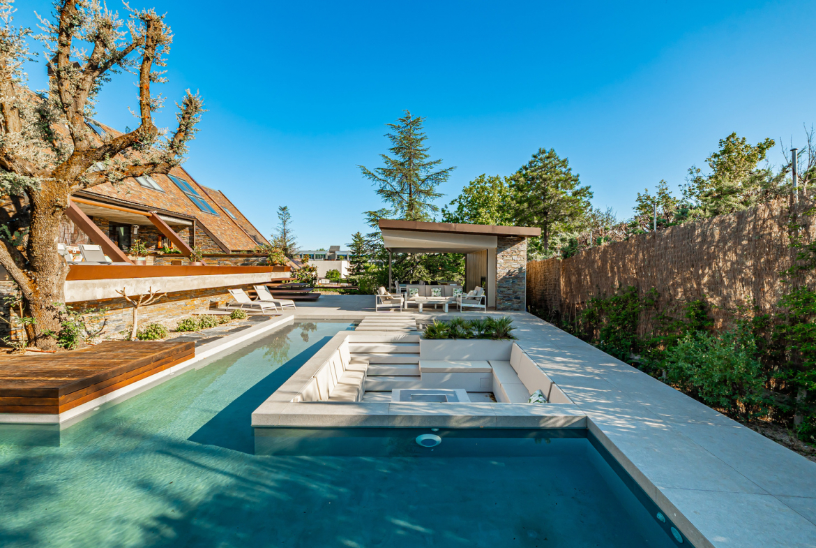 Chalet Independiente Club de Golf Las Rozas Piscina