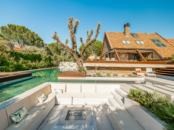 Chalet Independiente Club de Golf Las Rozas Piscina