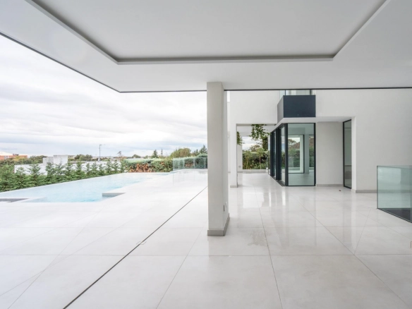 Chalet Independiente Club de Golf Las Rozas Piscina