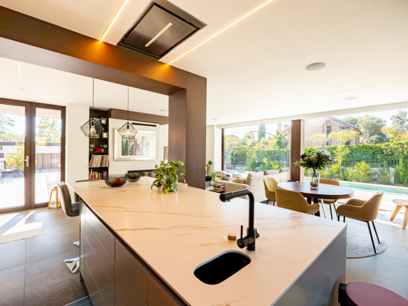 Chalet Independiente Club de Golf Las Rozas Salon Cocina