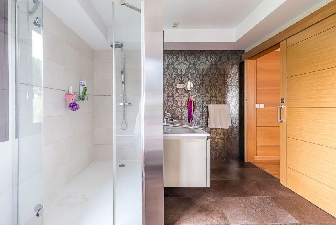 Chalet Independiente El Bosque Villaviciosa de Odon Bano