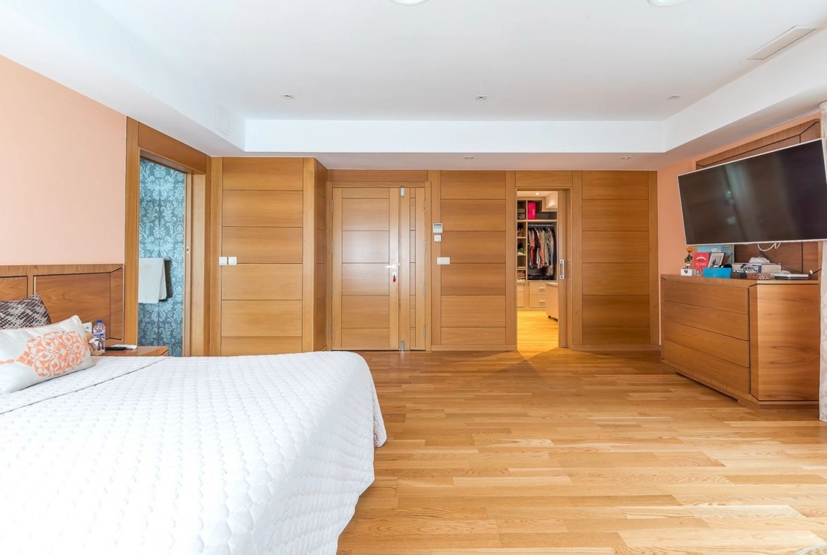 Chalet Independiente El Bosque Villaviciosa de Odon Dormitorio