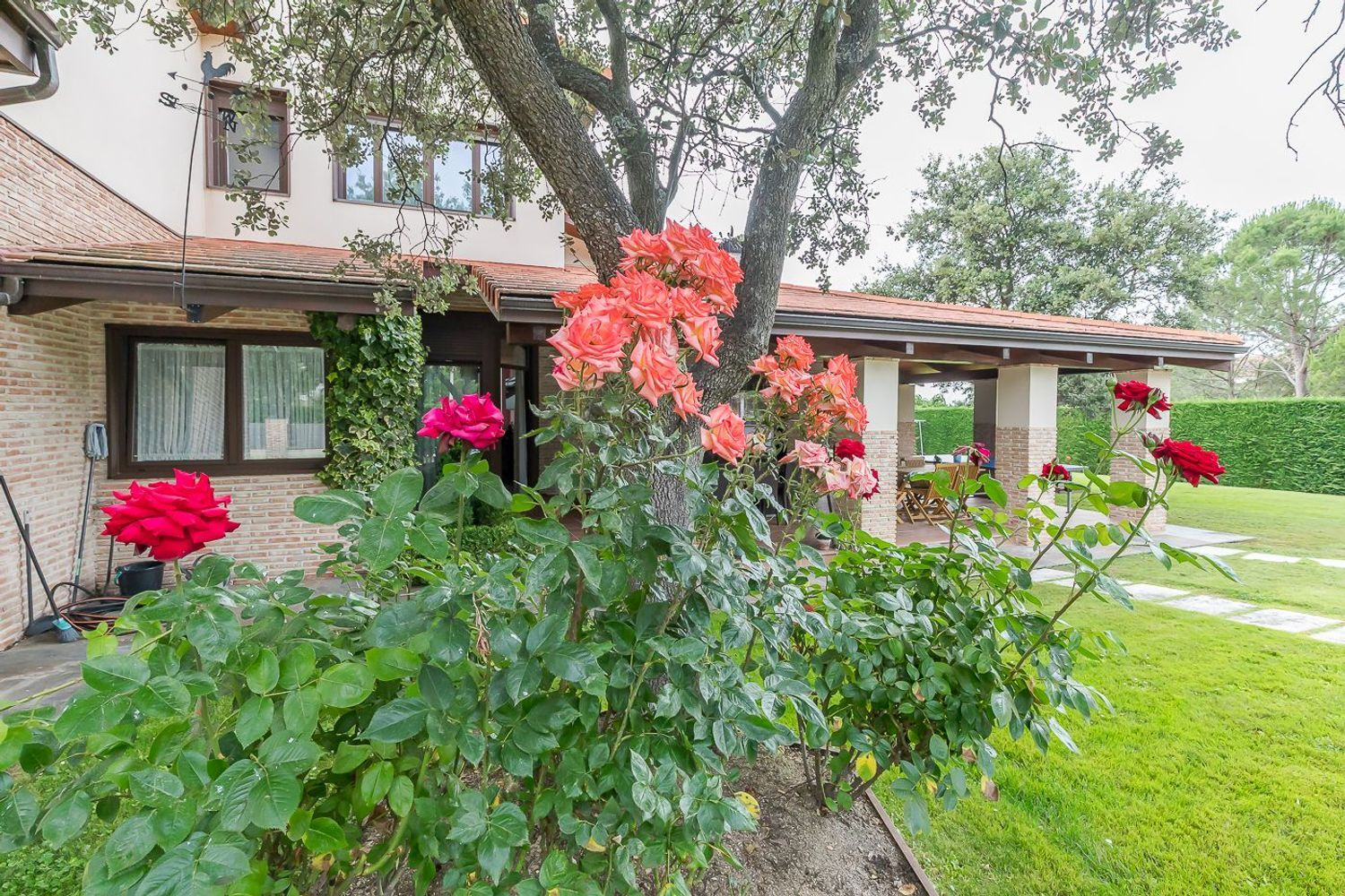 Chalet Independiente El Bosque Villaviciosa de Odon Jardin