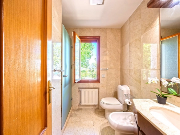 Chalet Independiente Golf Las Rozas de Madrid Bano