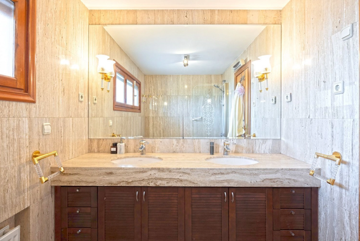 Chalet Independiente Golf Las Rozas de Madrid Bano