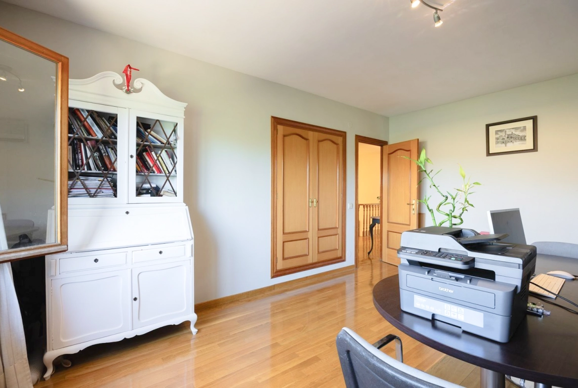 Chalet Independiente Golf Las Rozas de Madrid Despacho