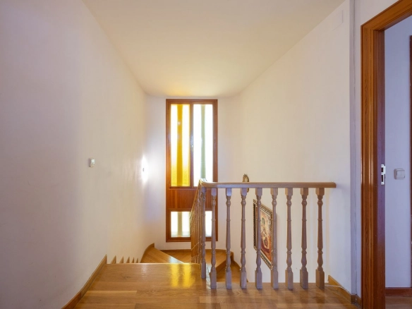 Chalet Independiente Golf Las Rozas de Madrid Escaleras