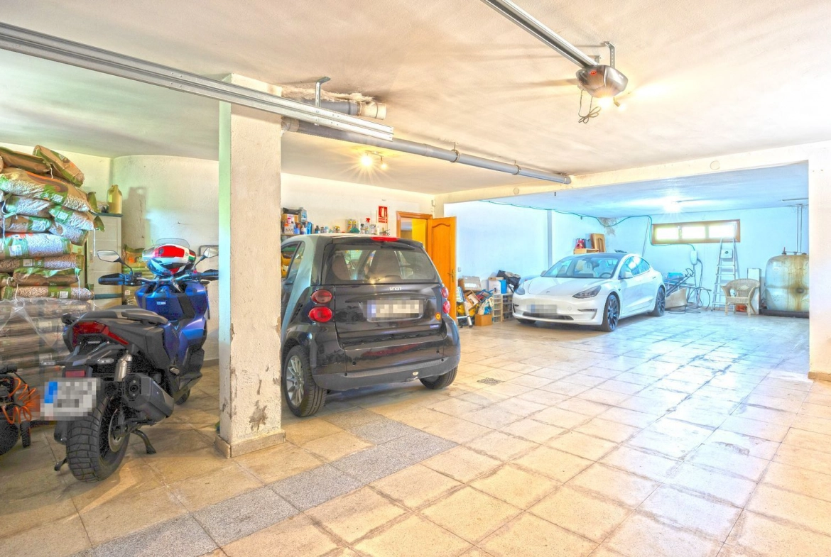 Chalet Independiente Golf Las Rozas de Madrid Garaje