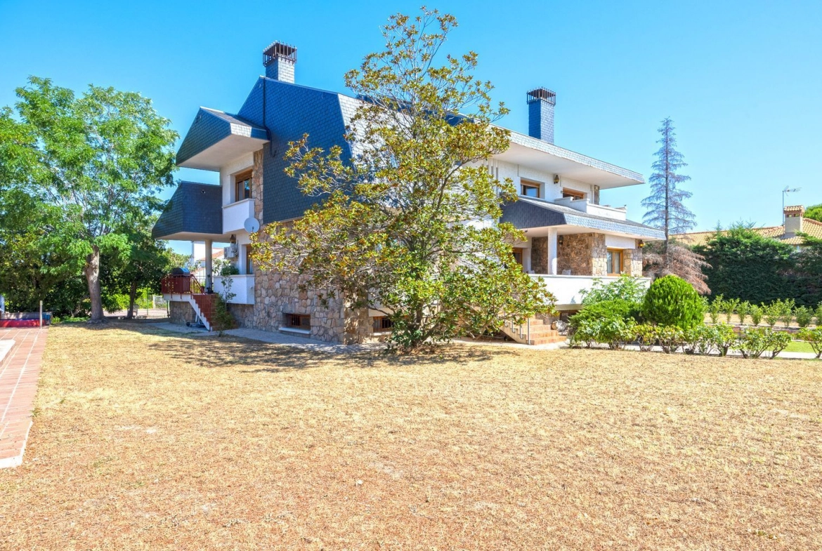 Chalet Independiente Golf Las Rozas de Madrid Jardin