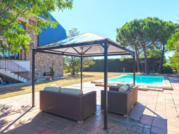 Chalet Independiente Golf Las Rozas de Madrid Piscina