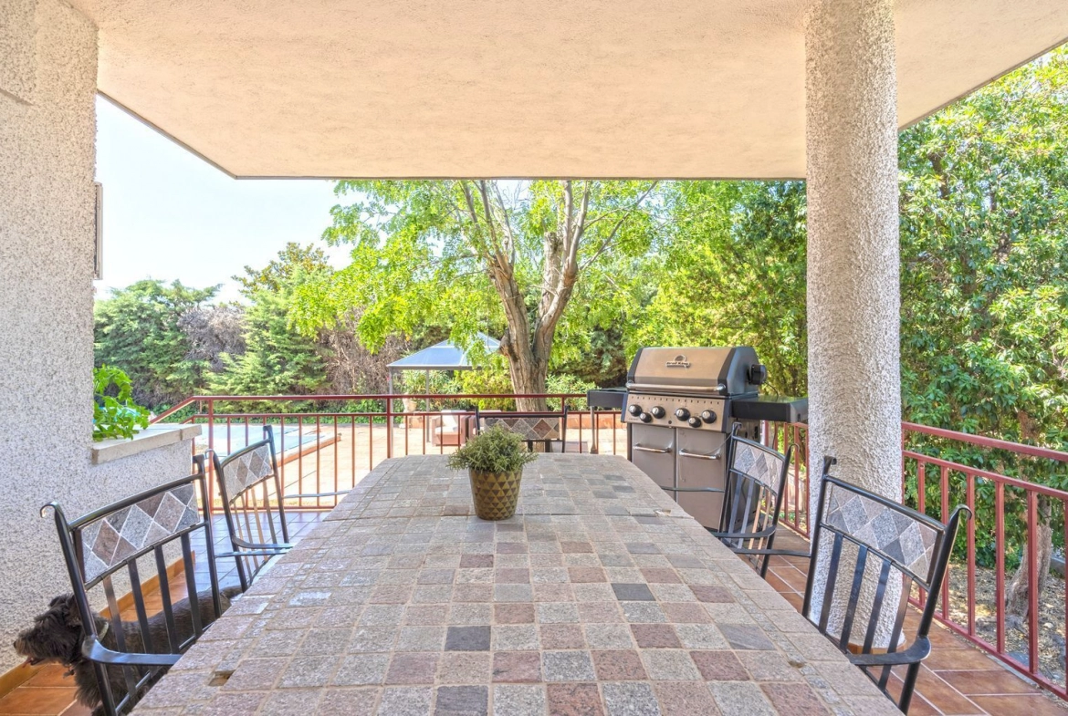 Chalet Independiente Golf Las Rozas de Madrid Porche