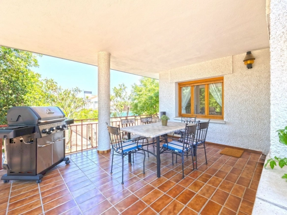 Chalet Independiente Golf Las Rozas de Madrid Terraza