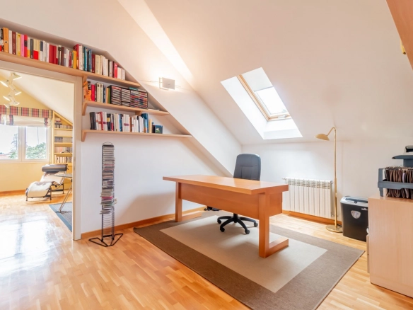 Chalet Independiente Las Rozas de Madrid Despacho