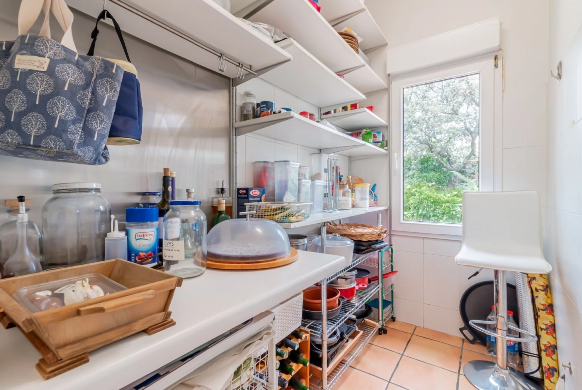 Chalet Independiente Las Rozas de Madrid Despensa