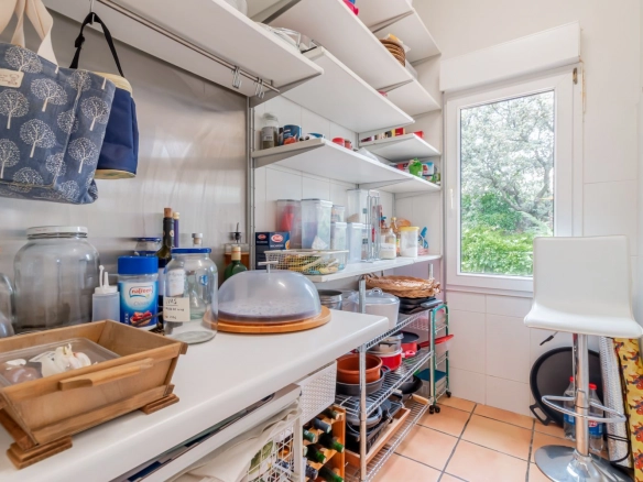 Chalet Independiente Las Rozas de Madrid Despensa