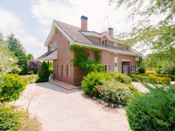 Chalet Independiente Las Rozas de Madrid Exterior