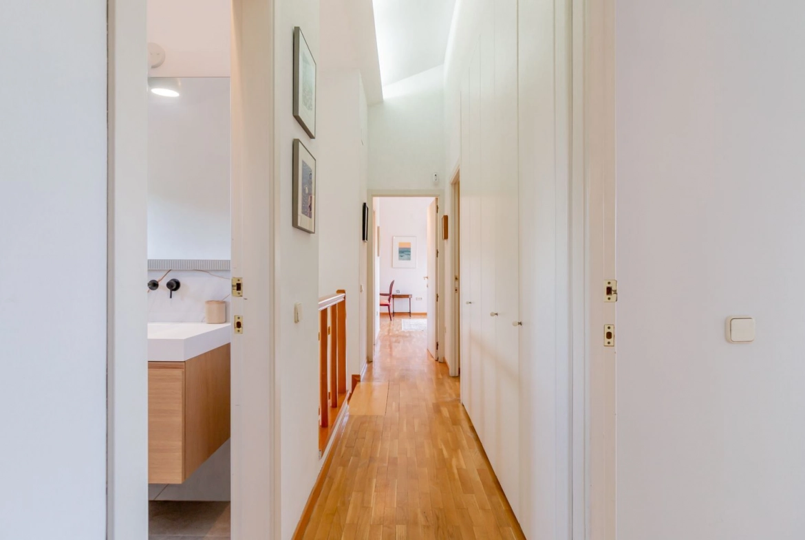 Chalet Independiente Las Rozas de Madrid Pasillo