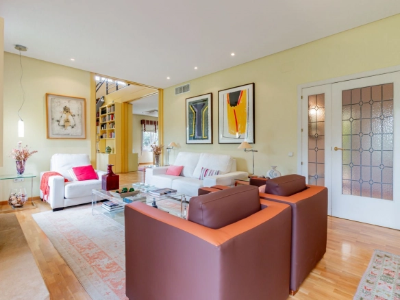 Chalet Independiente Las Rozas de Madrid Salon