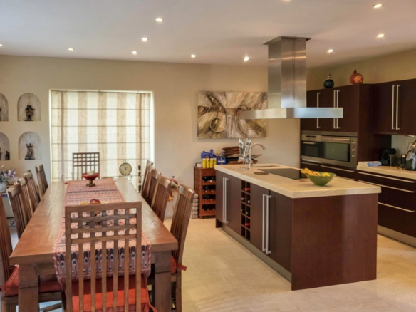 Chalet Independiente Marbella Cocina