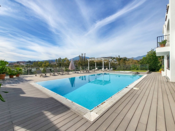Chalet Independiente Marbella Piscina