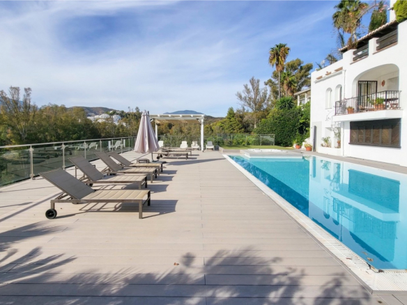 Chalet Independiente Marbella Piscina
