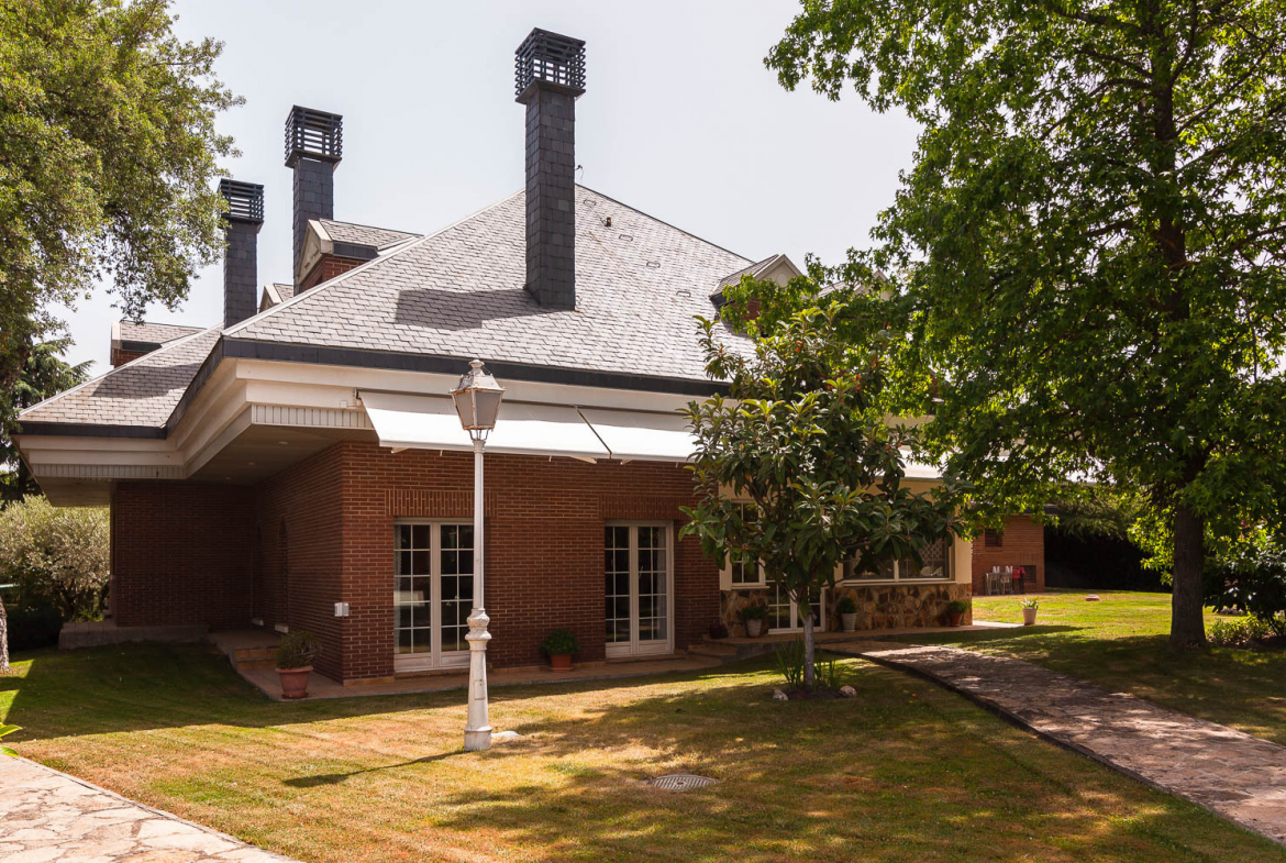 Chalet Independiente Monteprincipe Exterior