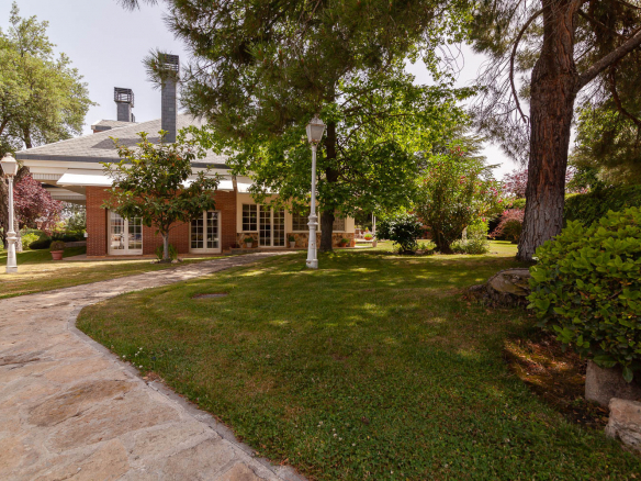 Chalet Independiente Monteprincipe Exterior