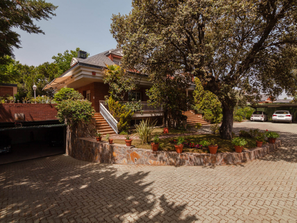 Chalet Independiente Monteprincipe Garaje