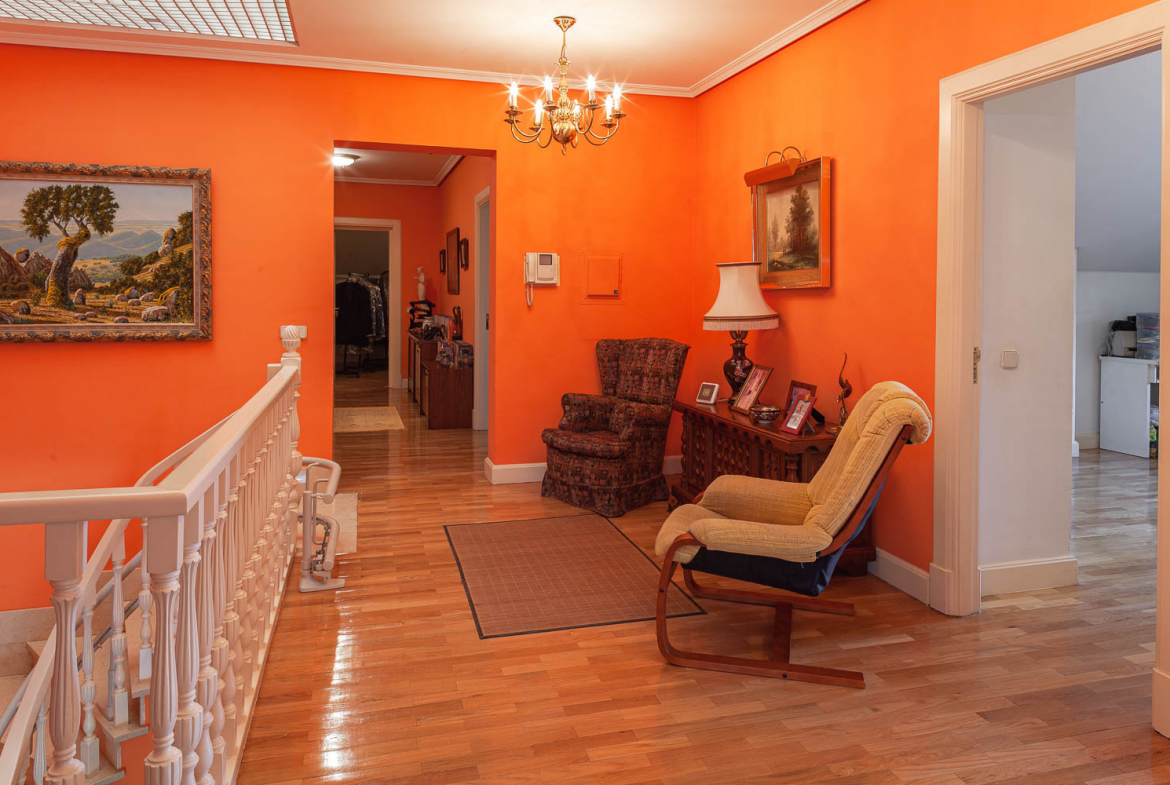 Chalet Independiente Monteprincipe Pasillo