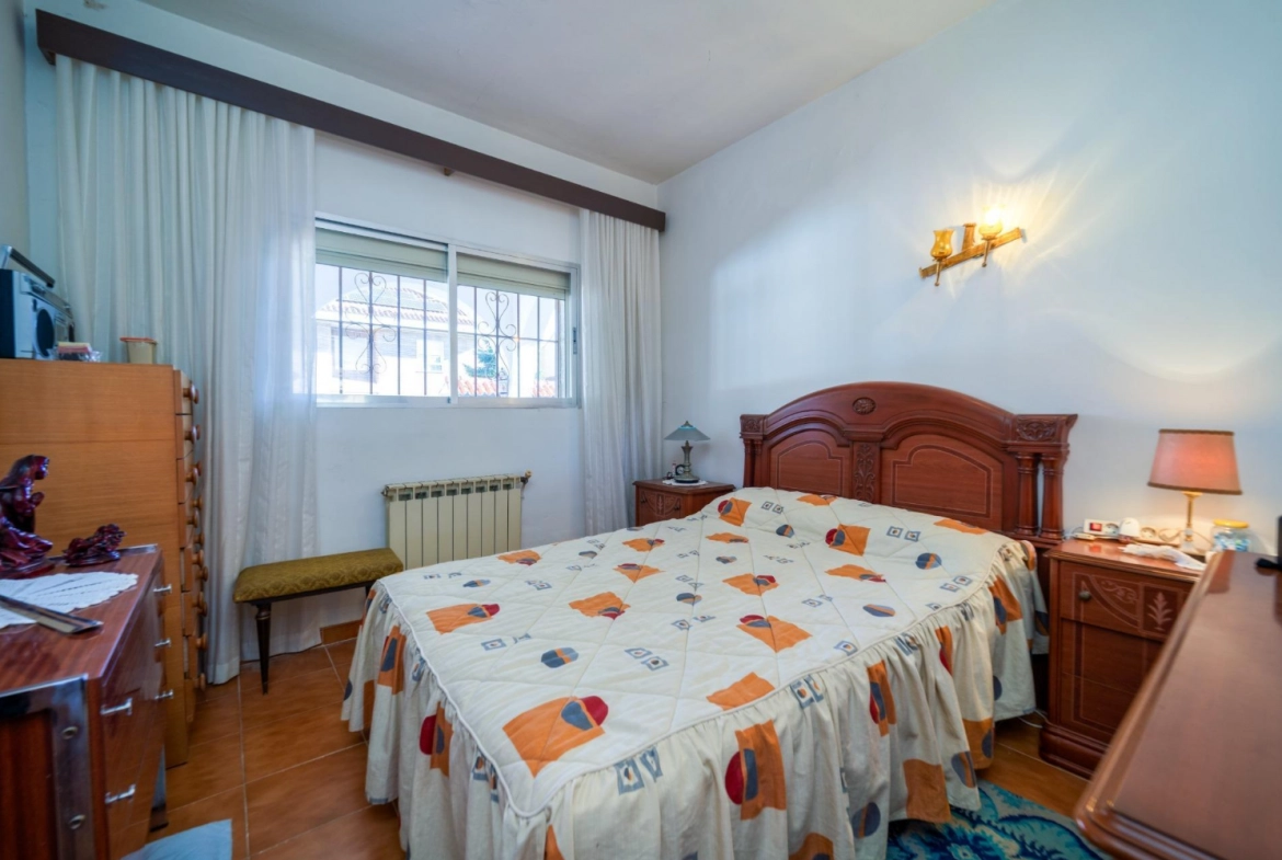 Chalet Independiente Pozuelo de Alarcon Dormitorio