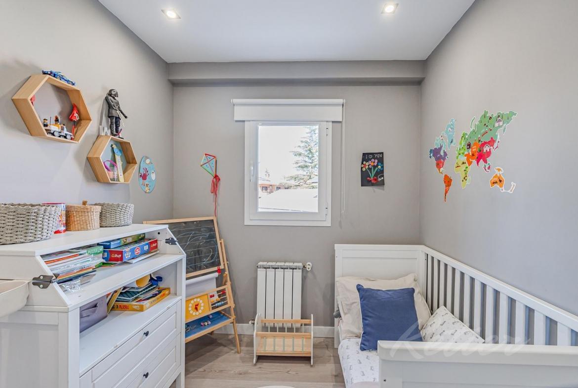 Chalet Independiente Pozuelo de Alarcon Dormitorio